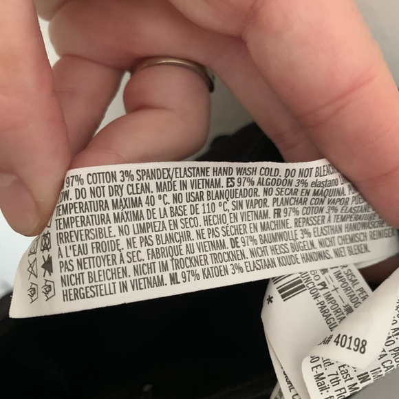 🔥30%OFF🔥EUC FOREVER21 BLACK BUTTON SKIRT L - Picture 5 of 6